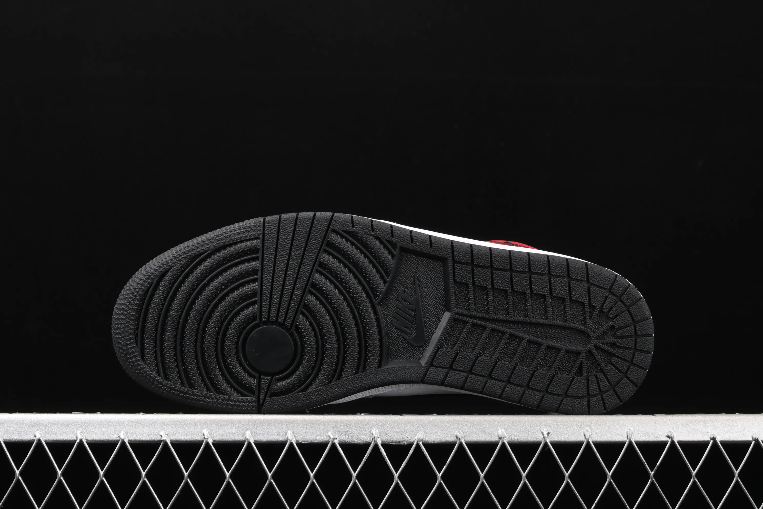 All categories Air Jordan Jordan series basketball shoes Air Jordan 1 High pure original version Air Jordan 1 Light Smoke Gray AJ1 Joe 1 light smoke gray 555088-126